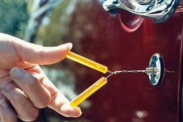 community Locksmith Store Saint Paul, MN 651-404-2562 - broken-key-extraction