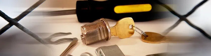 community Locksmith Store Saint Paul, MN 651-404-2562 - changing-locks